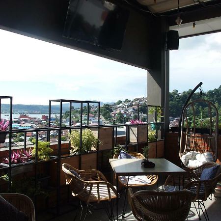The City Hotel Ambon Exterior foto