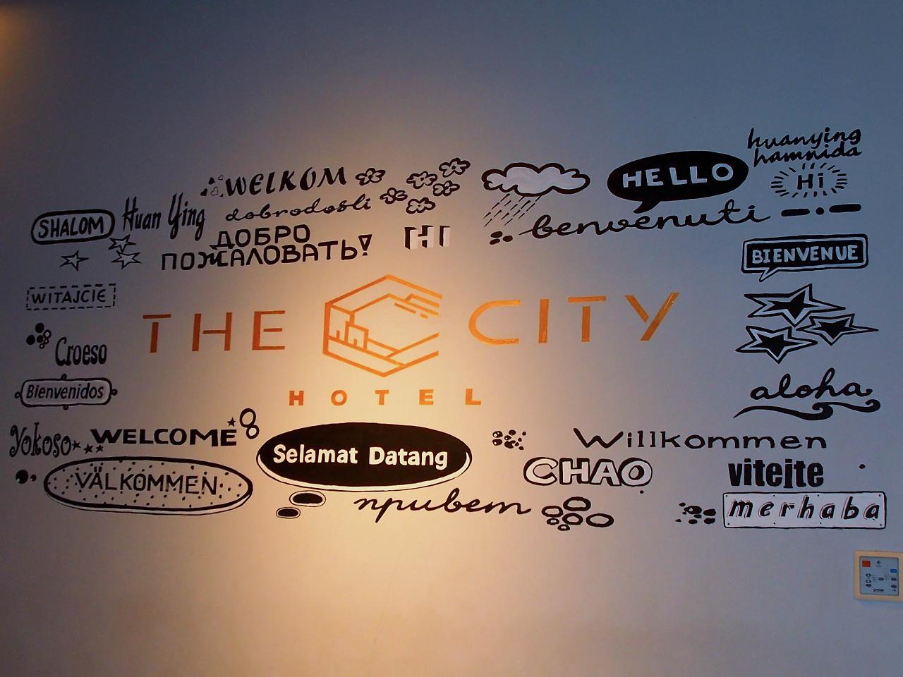 The City Hotel Ambon Exterior foto